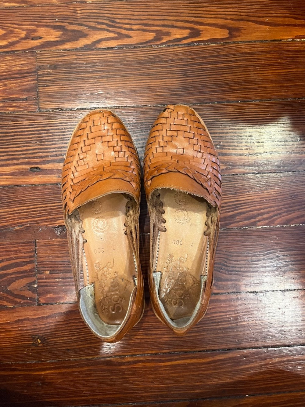 Cognac huaraches size 7